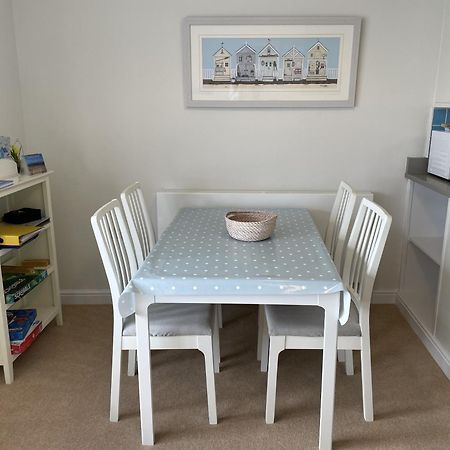 Lovely Seafront 2 Bedroom Apartment 4 Aberdyfi Buitenkant foto