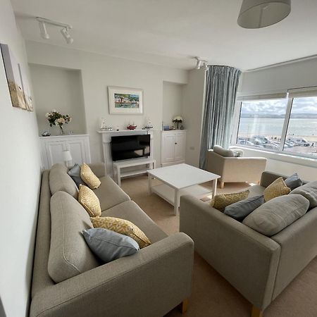 Lovely Seafront 2 Bedroom Apartment 4 Aberdyfi Buitenkant foto
