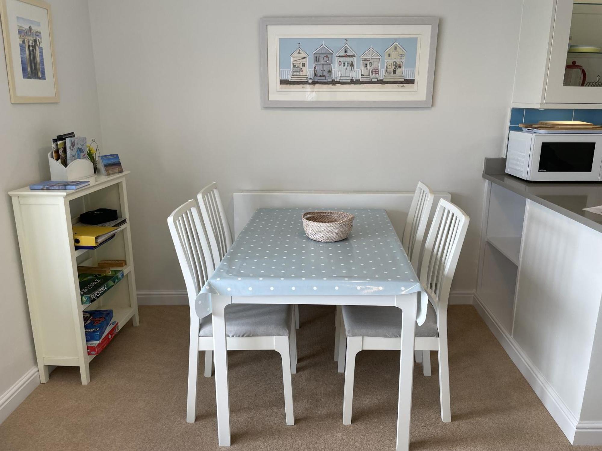Lovely Seafront 2 Bedroom Apartment 4 Aberdyfi Buitenkant foto